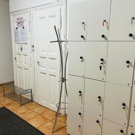 Doxie Rooms And Beds Budapest Esterno foto