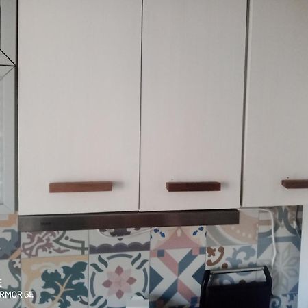 Doxie Rooms And Beds Budapest Esterno foto
